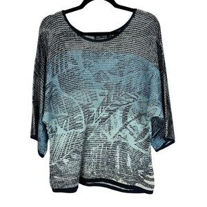 Nic + Zoe Blue Black and White Knit Top Size Medium